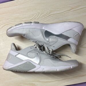 Nike Women's Silver and White Sneakers